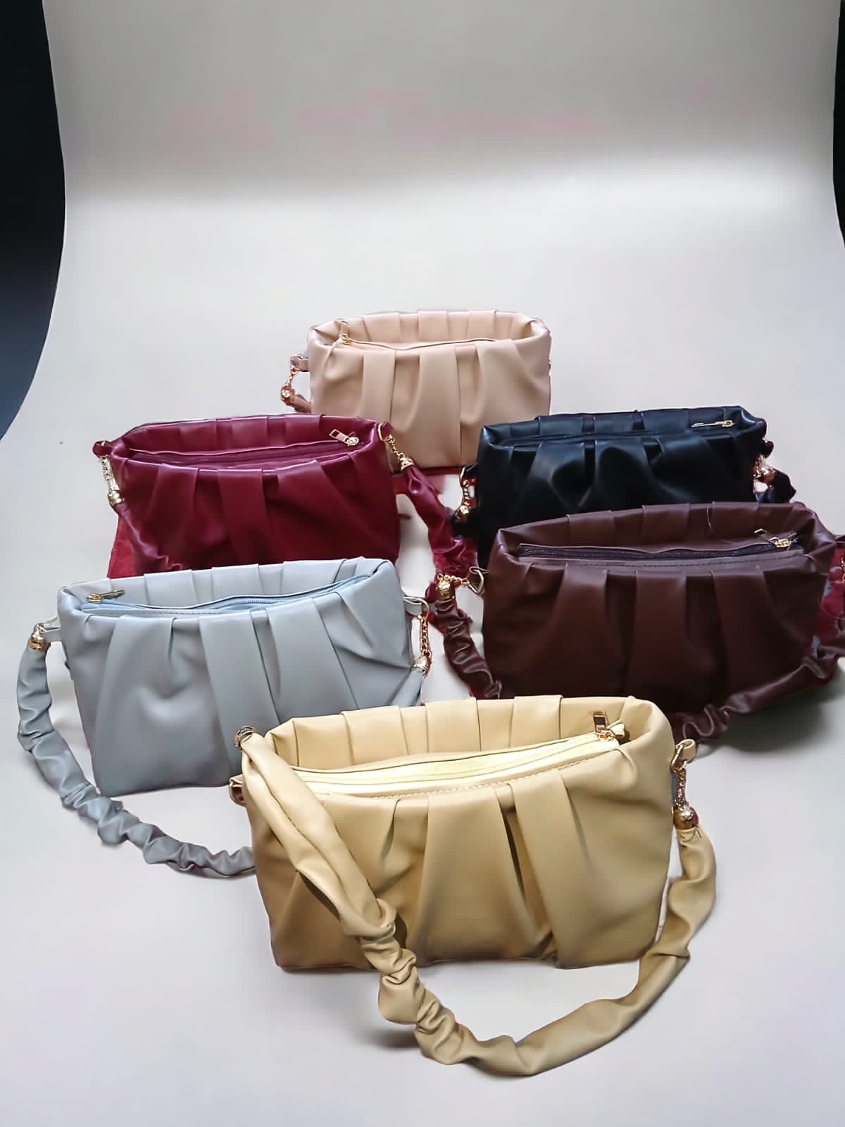 Wrinkle collection